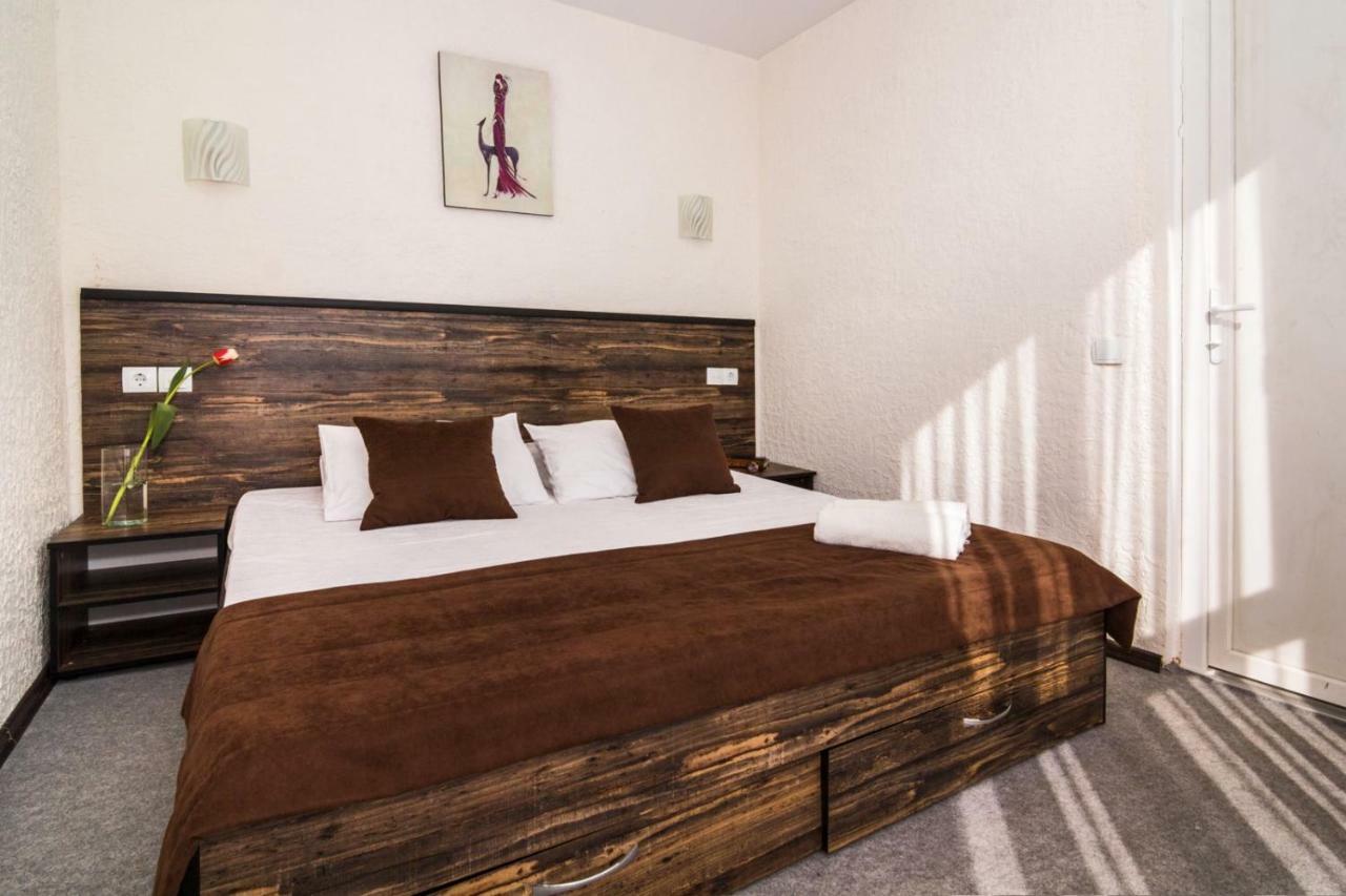 Marmaris Hotell Skadovsk Eksteriør bilde